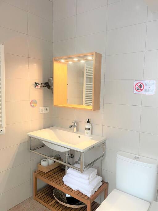 Exclusivo Y Acogedor Apartamento Con Balcon En Chueca, Con Aire Acondicionado Y Calefaccion Мадрид Екстериор снимка