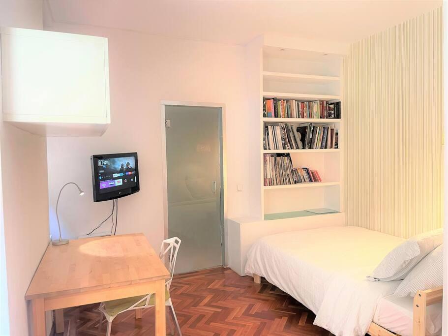 Exclusivo Y Acogedor Apartamento Con Balcon En Chueca, Con Aire Acondicionado Y Calefaccion Мадрид Екстериор снимка